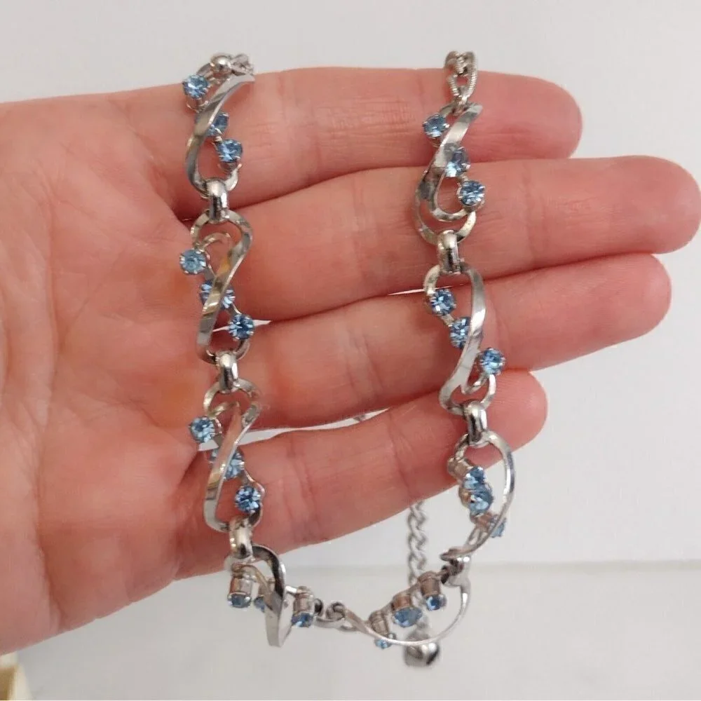 Vintage Star Brand Jewelry Choker Necklace Screw Back Earrings Blue Rhinestones
